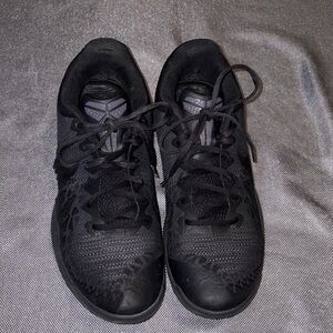 Men's Nike Mamba Rage size 10